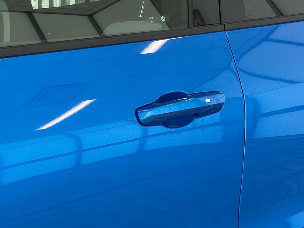 Certified 2025 Chevrolet Blazer EV LT image 12