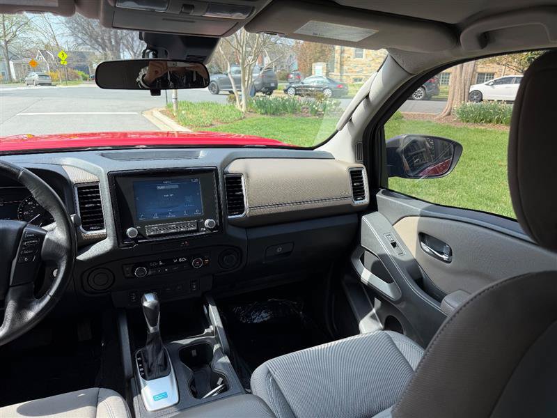 Used 2022 Nissan Frontier SV RWD image 26