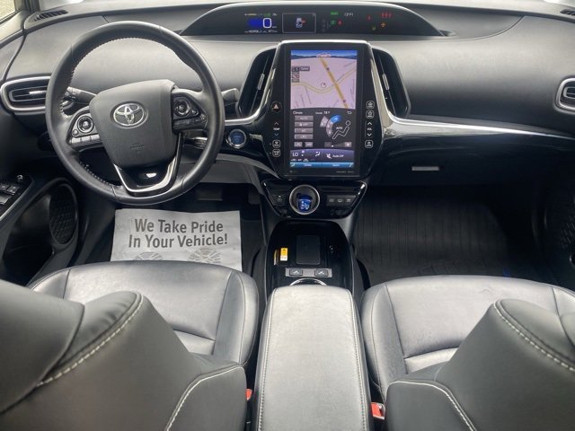Used 2020 Toyota Prius Prime XLE image 32