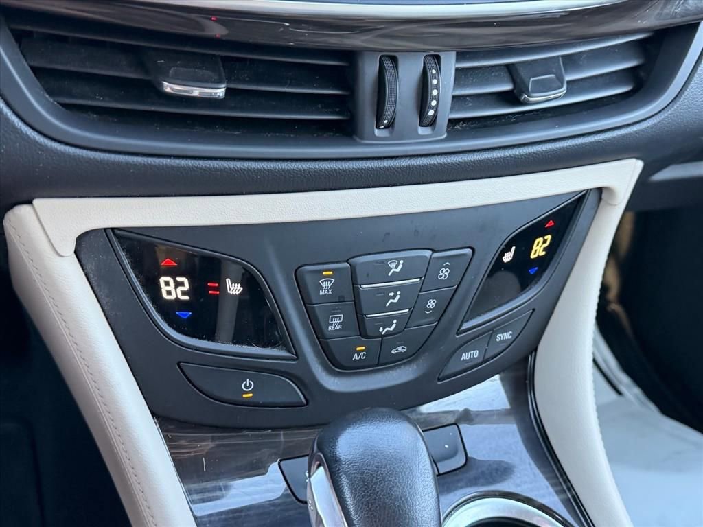 Used 2020 Buick Envision Preferred image 20