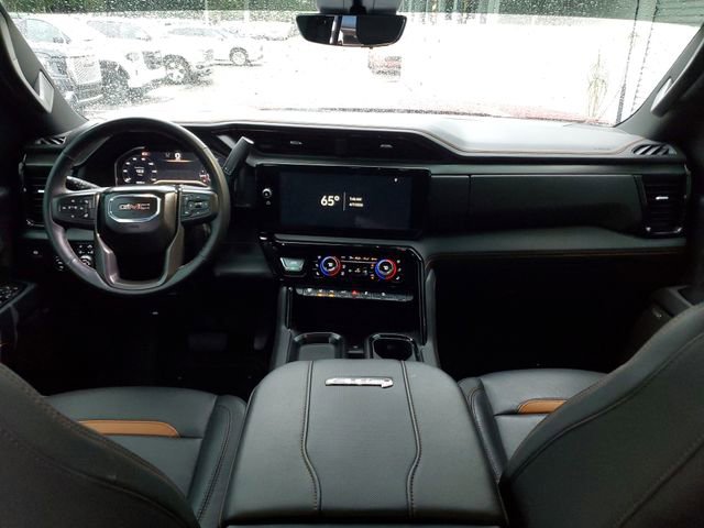Used 2025 GMC Sierra 2500 AT4 w/ AT4 Premium Plus Package image 12