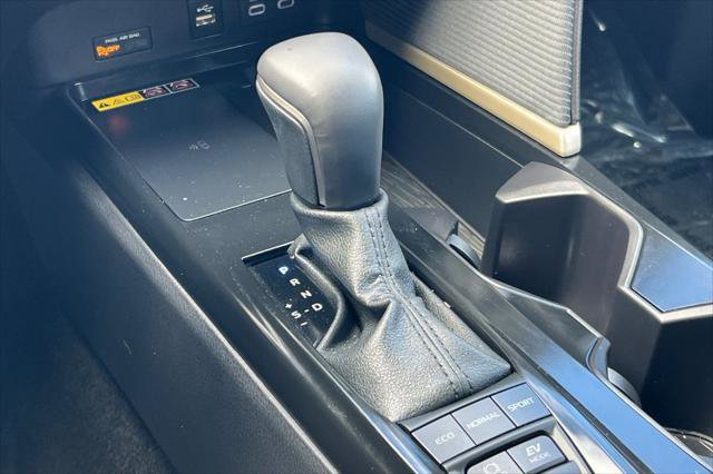 Certified 2026 Toyota Camry SE FWD image 22