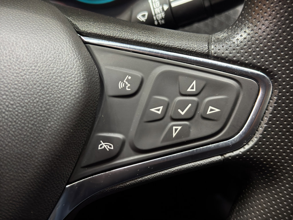 Used 2024 Chevrolet Malibu LT image 22