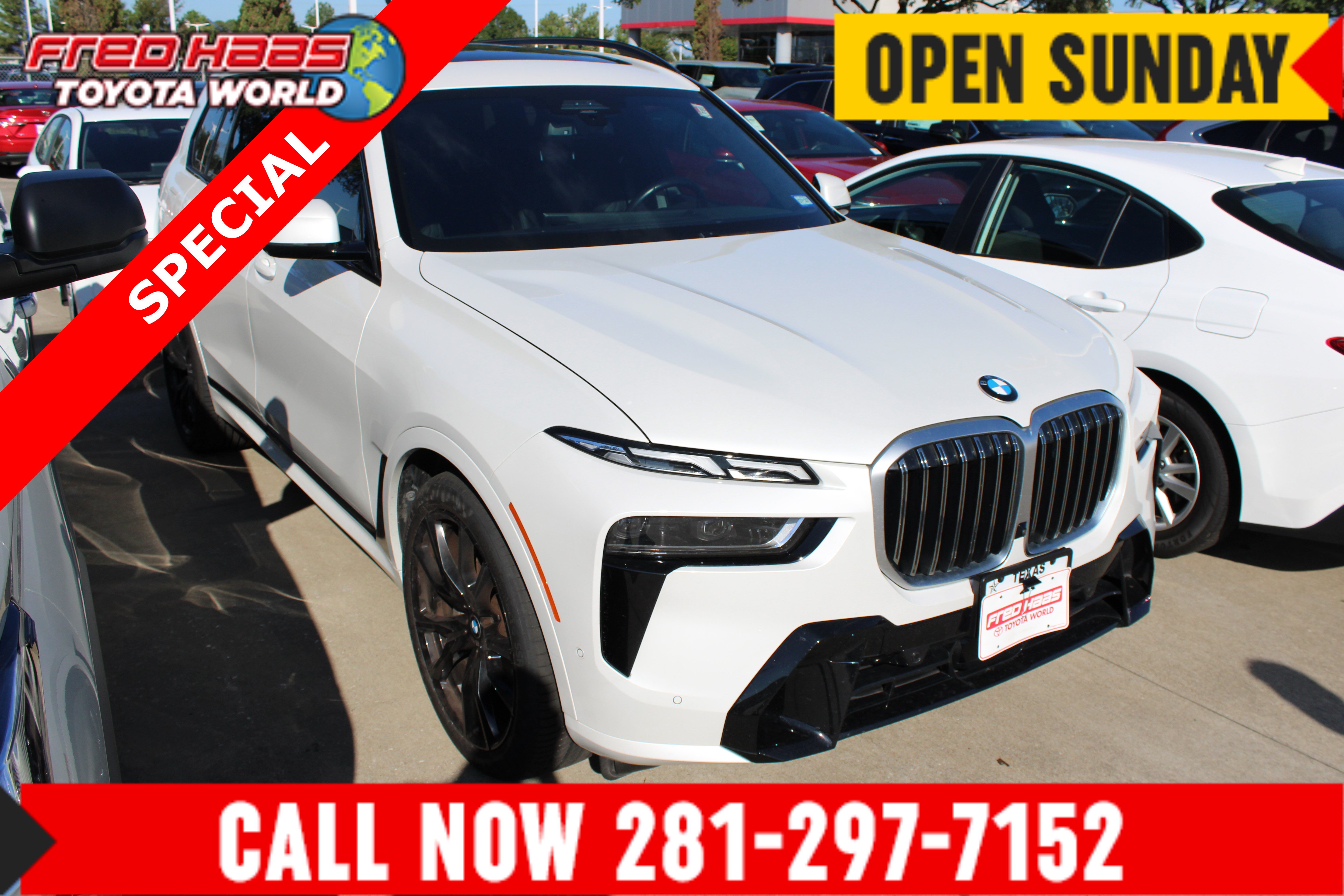 Used 2024 BMW X7 xDrive40i w/ M Sport Package AWD/4WD image 1