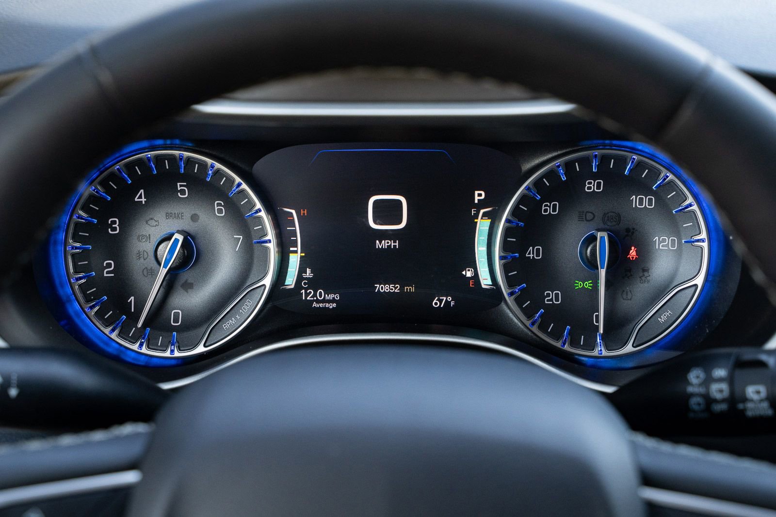 Used 2023 Chrysler Pacifica Touring-L image 25