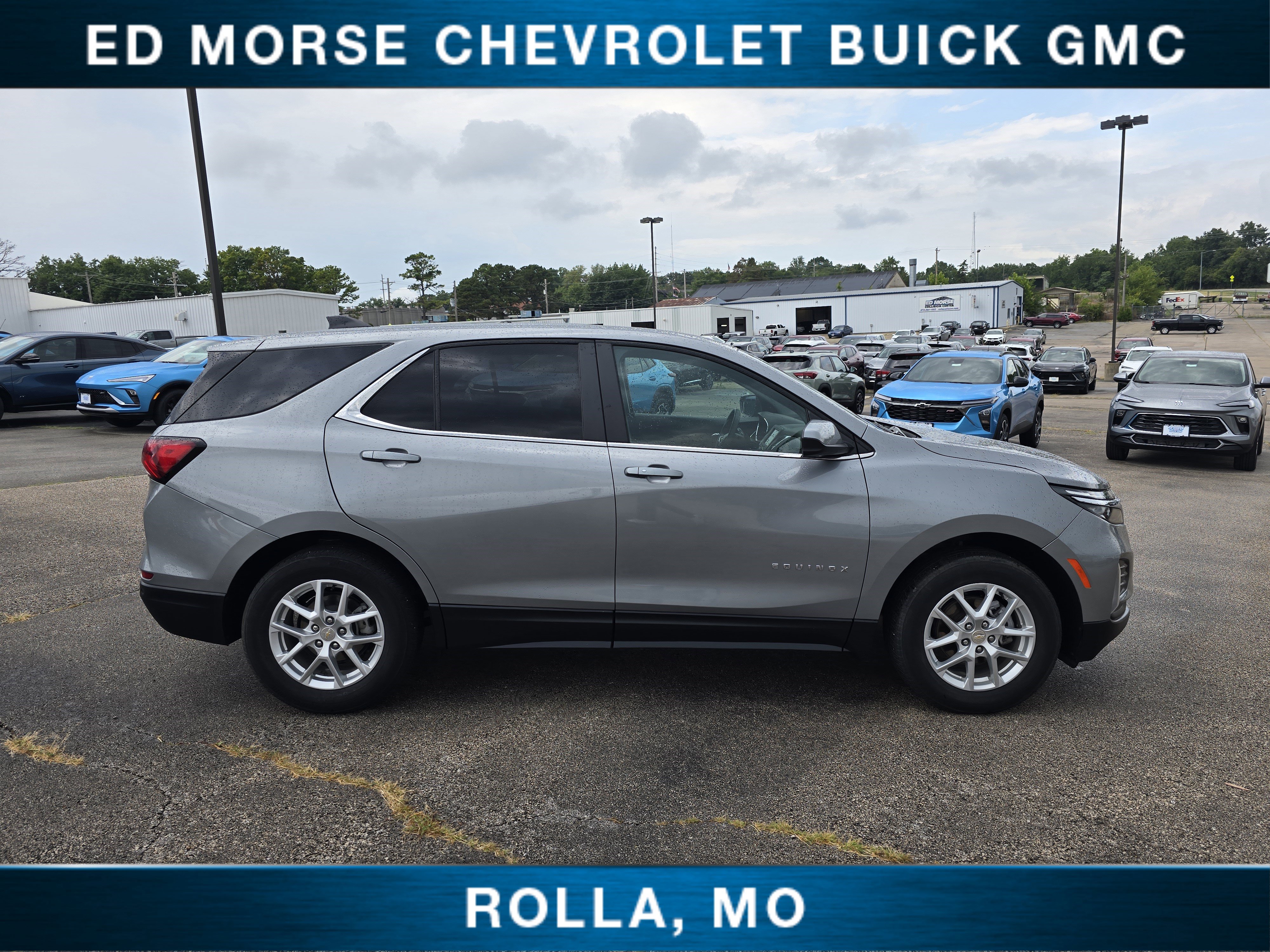 Used 2024 Chevrolet Equinox LT image 2
