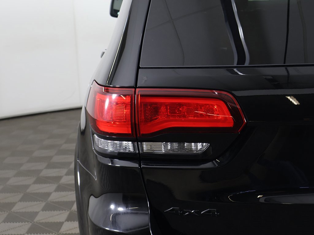 Used 2021 Jeep Grand Cherokee Limited X image 17