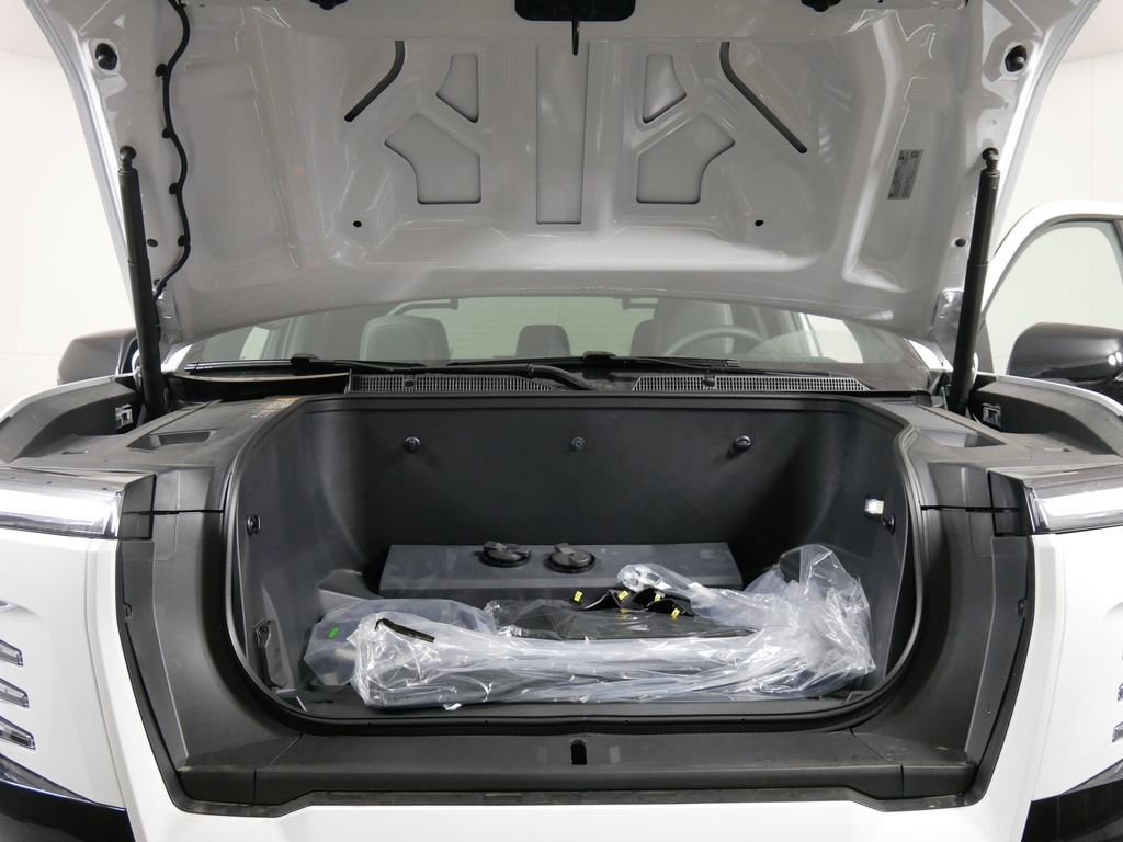 New 2026 GMC Sierra EV Elevation w/ Premium Package image 8