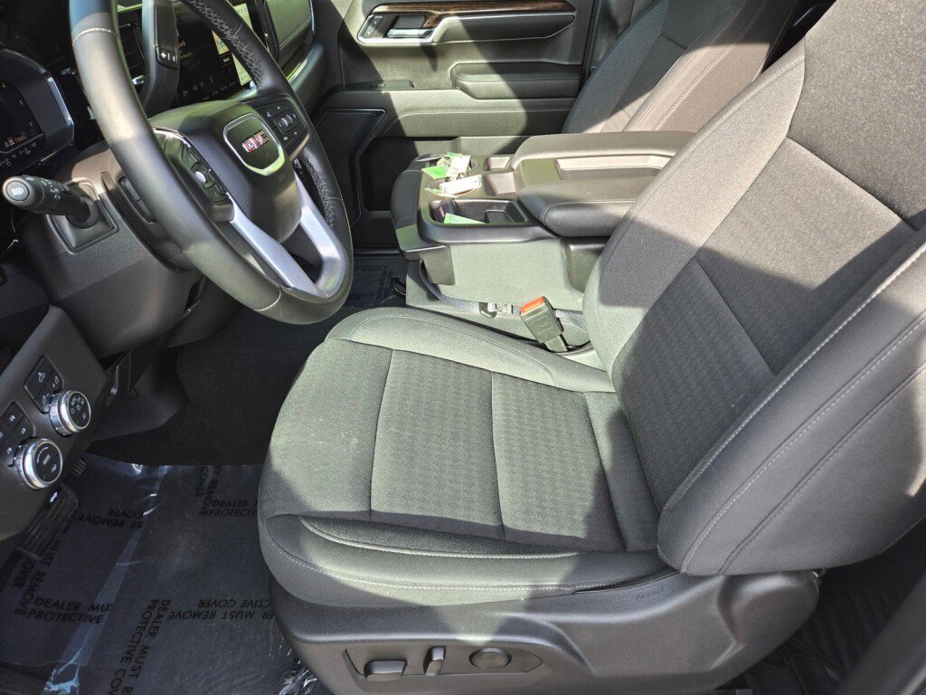 Used 2024 GMC Sierra 1500 Elevation w/ X31 Off-Road Package AWD/4WD image 15