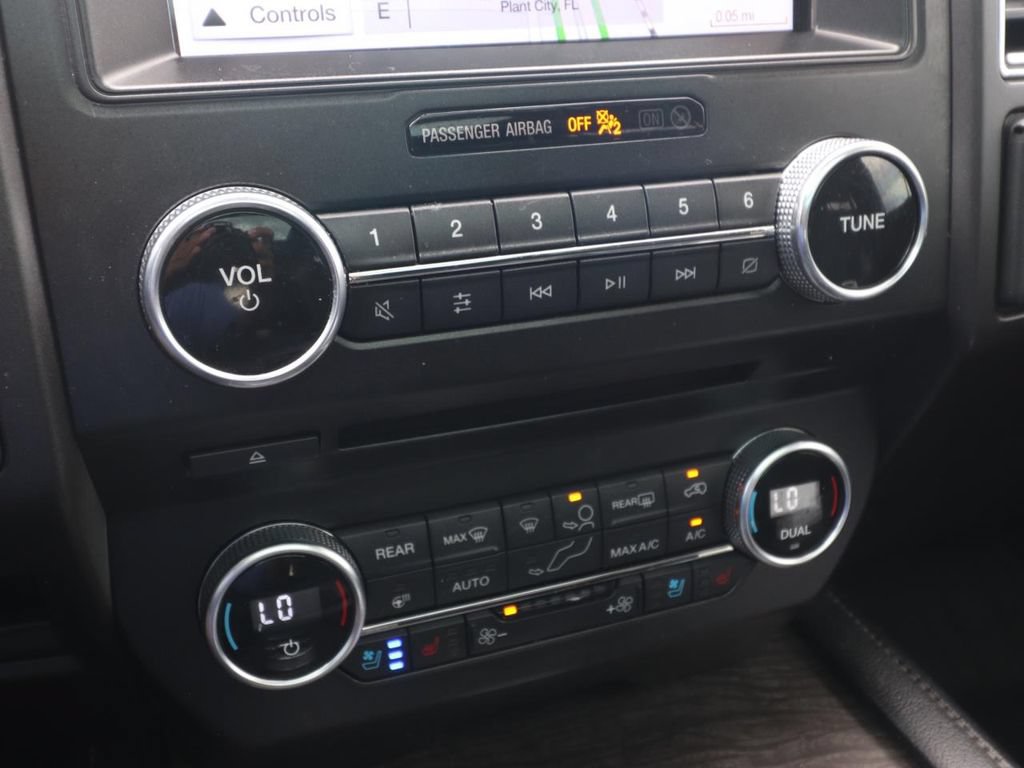 Used 2018 Ford Expedition Limited w/ Equipment Group 302A RWD image 24