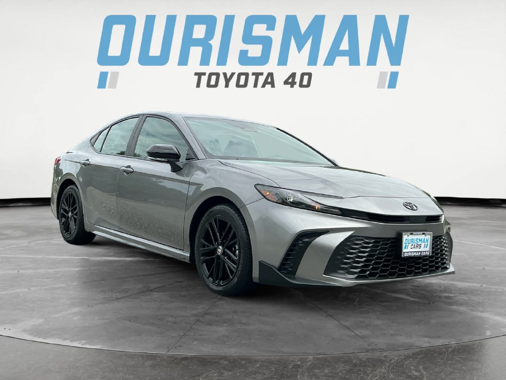 Used 2025 Toyota Camry SE