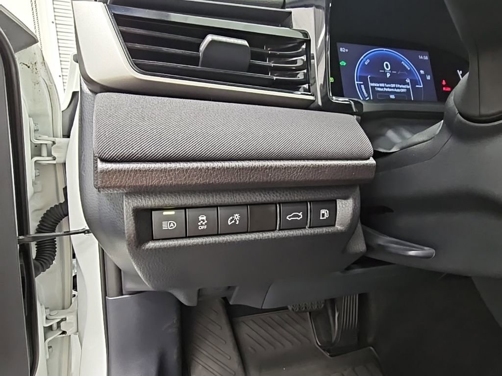 Used 2025 Toyota Camry LE FWD image 24