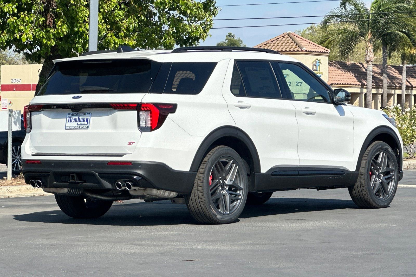 New 2026 Ford Explorer ST image 4