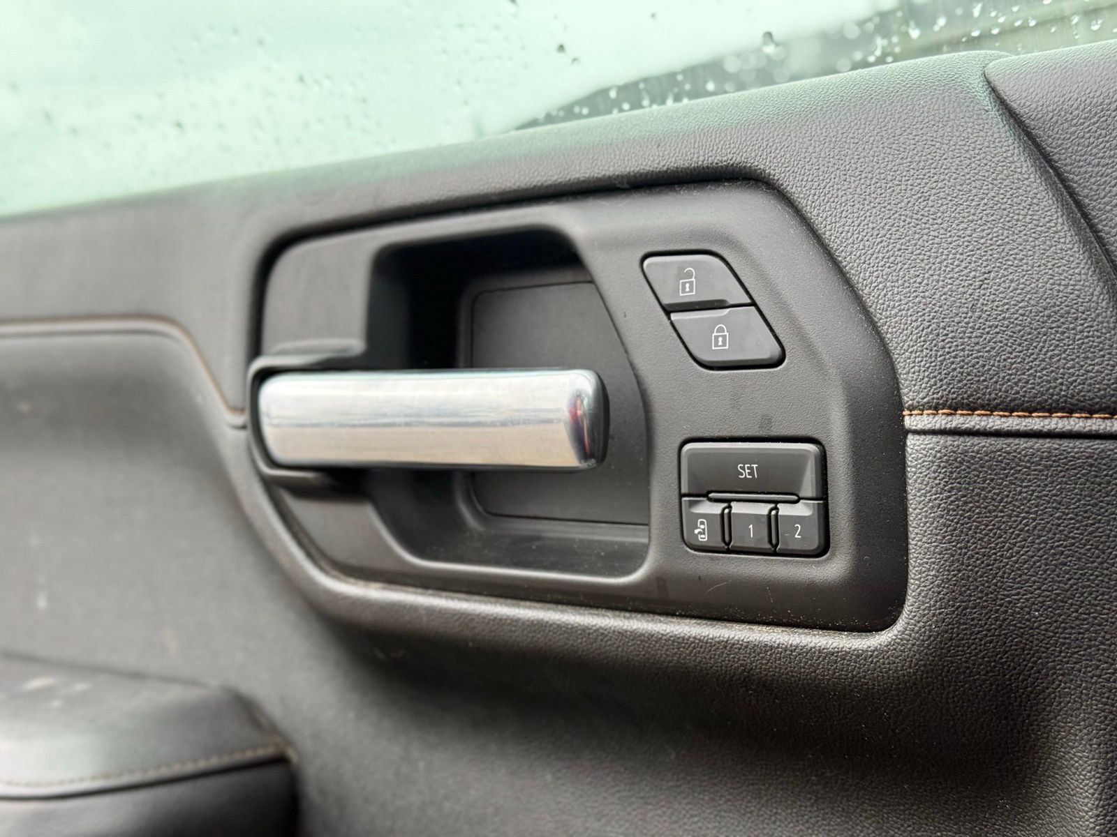 Used 2019 GMC Sierra 1500 AT4 w/ AT4 Premium Package image 13