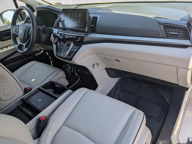 Used 2025 Honda Odyssey Touring image 25