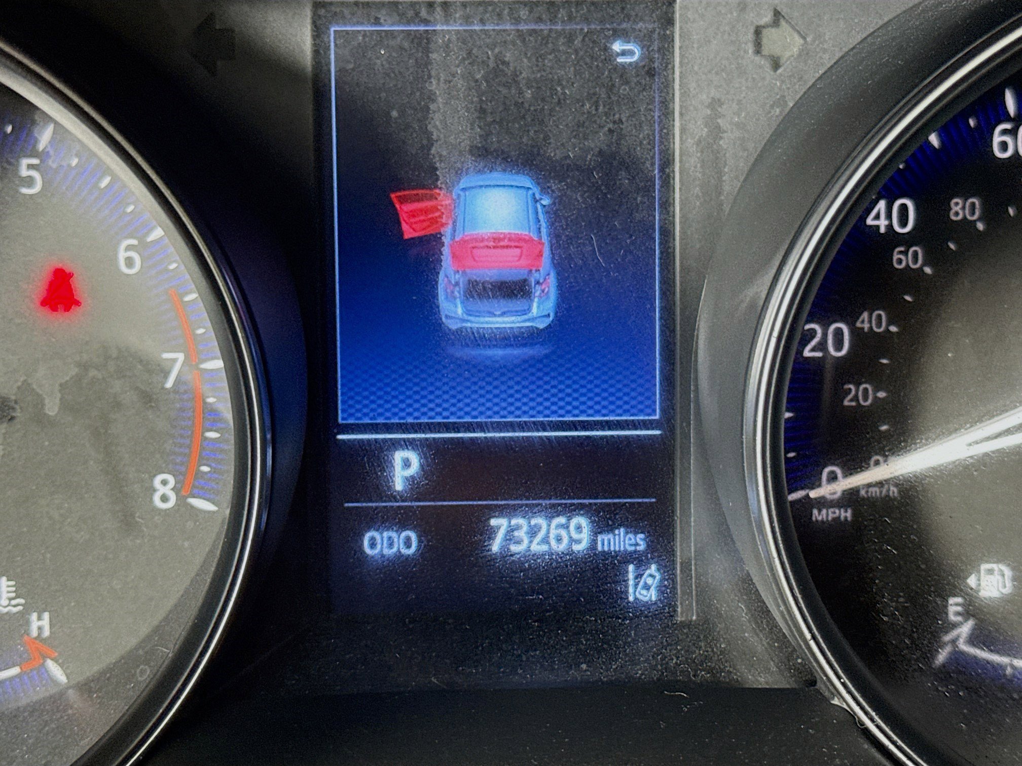 Used 2019 Toyota C-HR LE FWD image 16