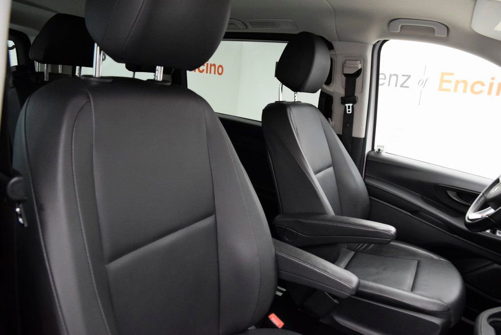 Used 2023 Mercedes-Benz Metris Passenger image 18