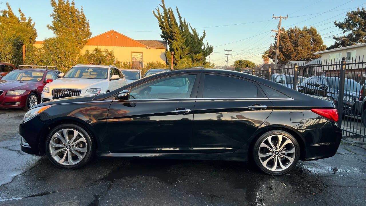 Used 2014 Hyundai Sonata Limited w/ Technology Package 05 image 8