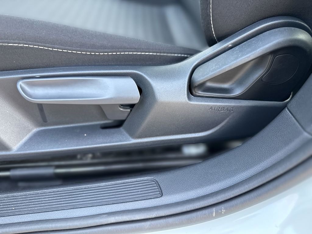 Used 2025 Volkswagen Jetta S image 14