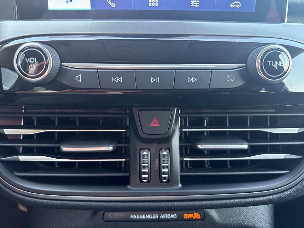Used 2024 Ford Escape Active AWD/4WD image 28
