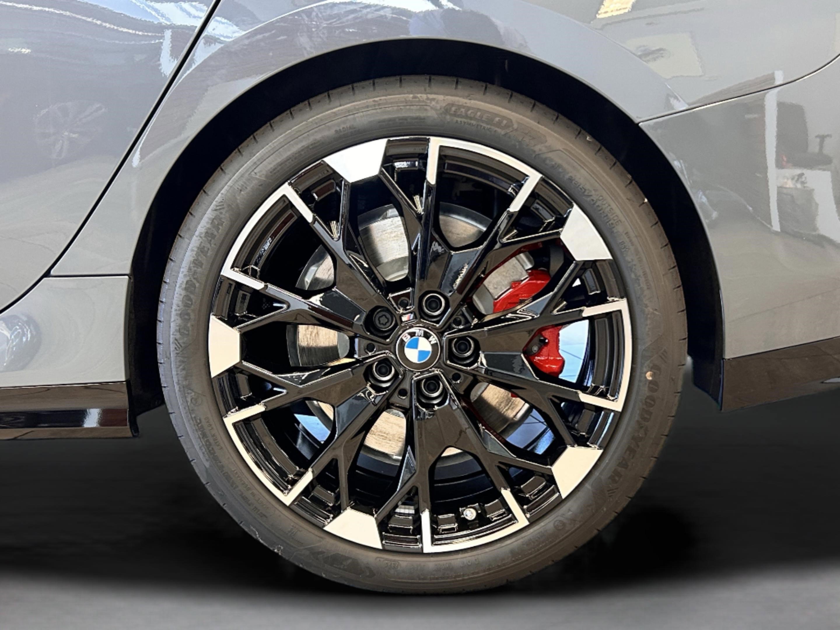 New 2026 BMW M235i xDrive w/ Technology Package image 7