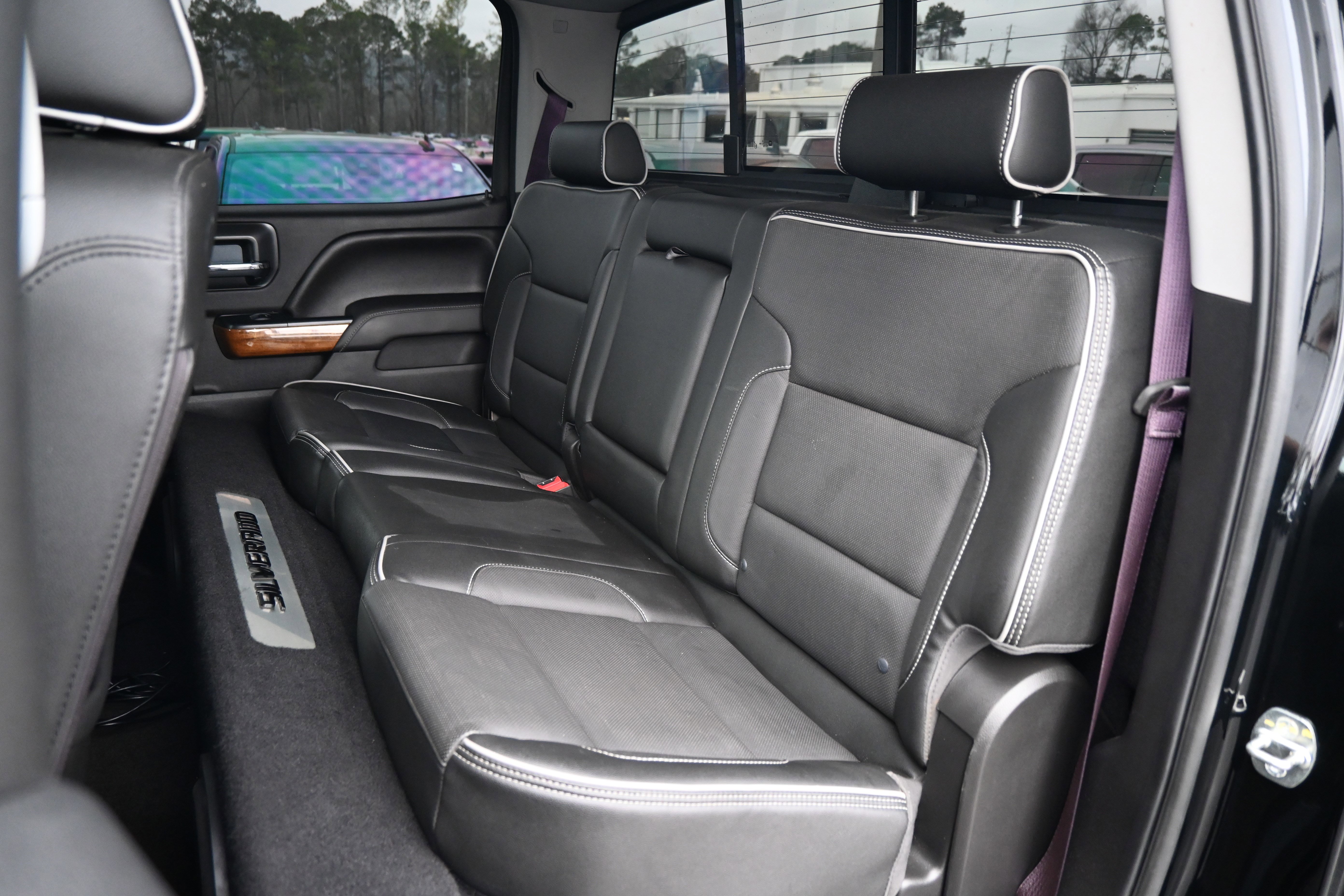 Used 2017 Chevrolet Silverado 2500 High Country w/ Duramax Plus Package image 10