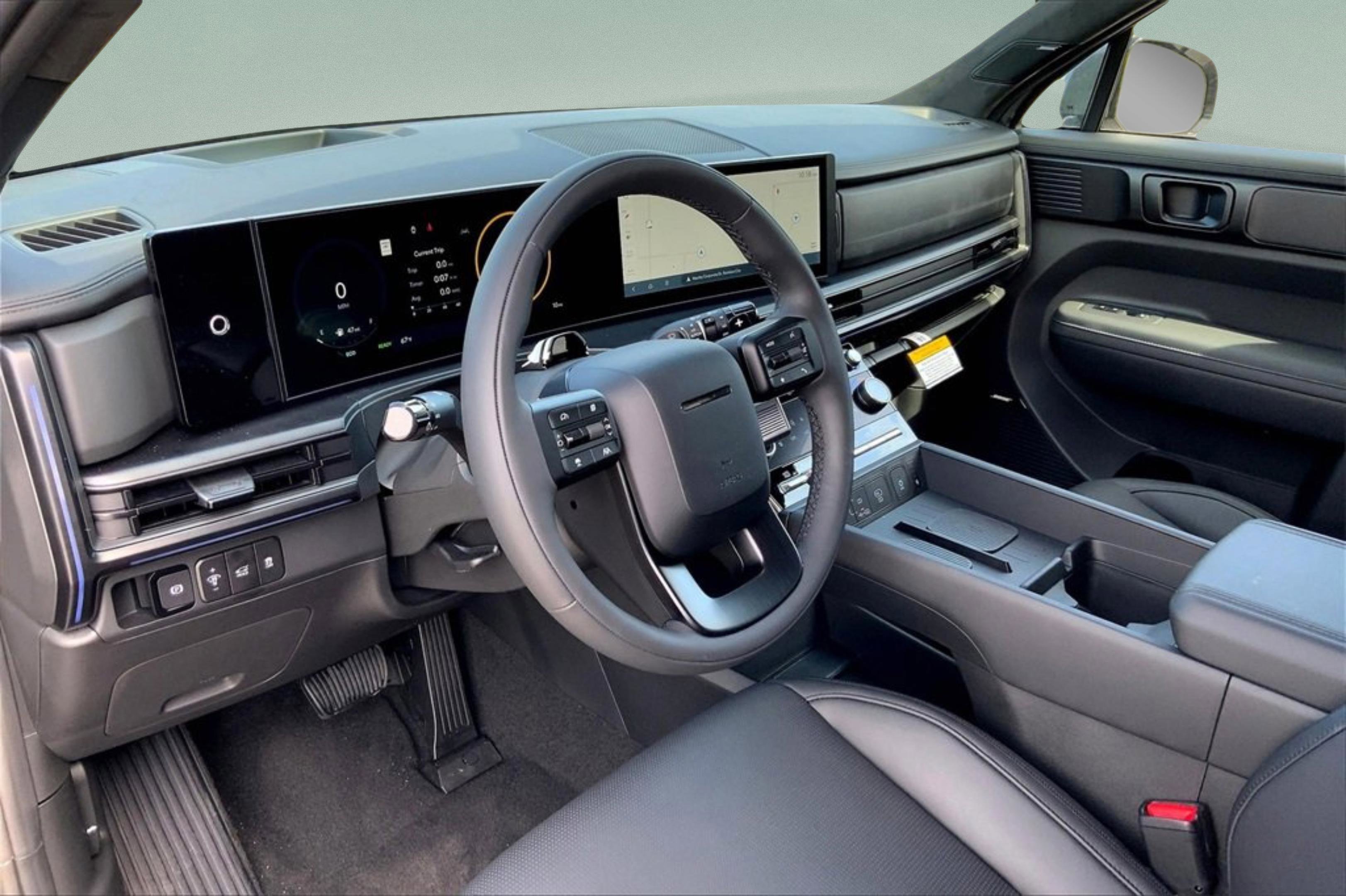 New 2025 Hyundai Santa Fe Calligraphy image 9