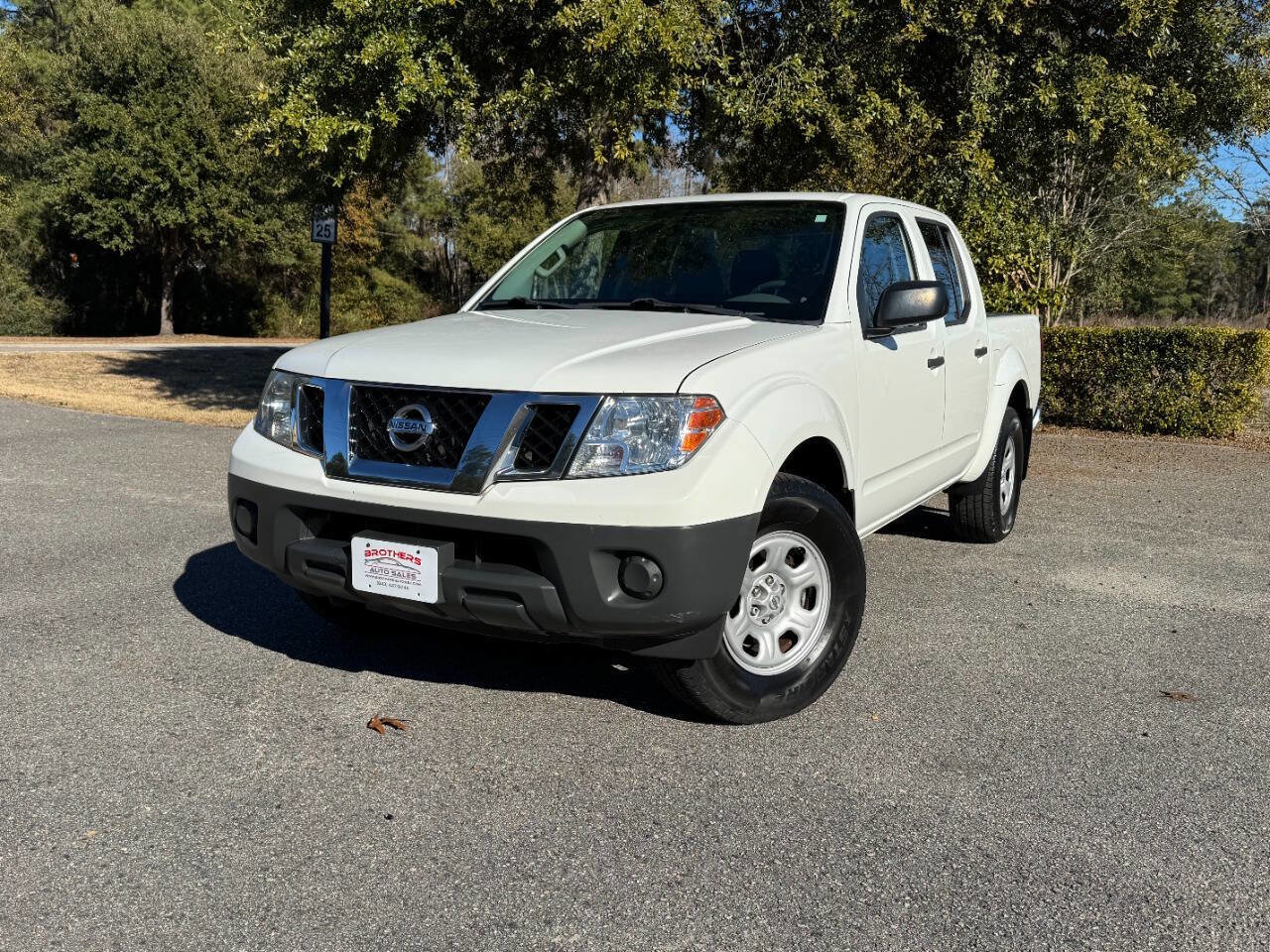 Used 2013 Nissan Frontier S image 28