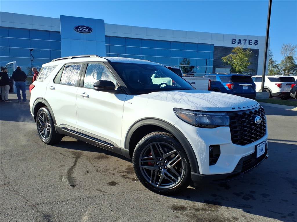 New 2026 Ford Explorer ST-Line w/ ST-Line Street Pack