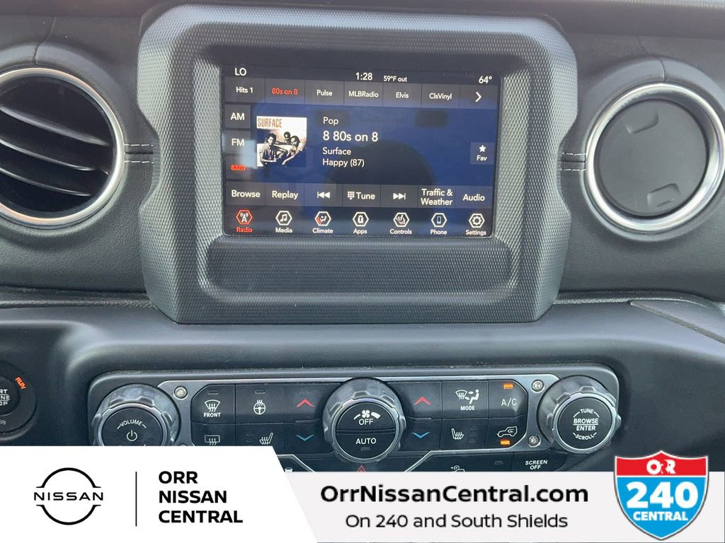 Used 2020 Jeep Gladiator Overland w/ Cold Weather Group image 22