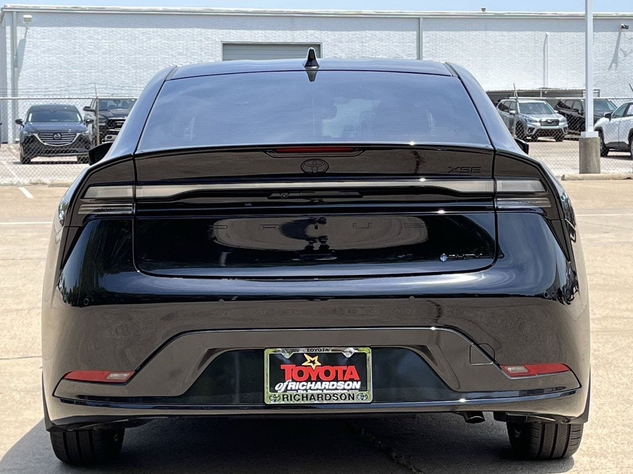 New 2026 Toyota Prius Plug-In Hybrid FWD image 5