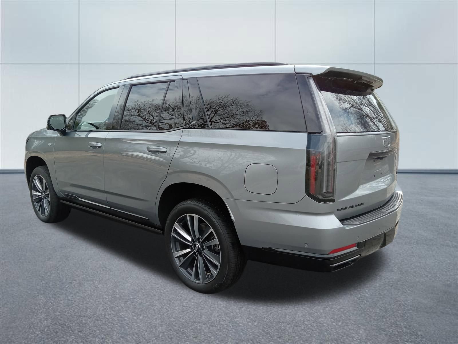 Certified 2025 Cadillac Escalade Sport Platinum w/ LPO, ONYX Package image 3