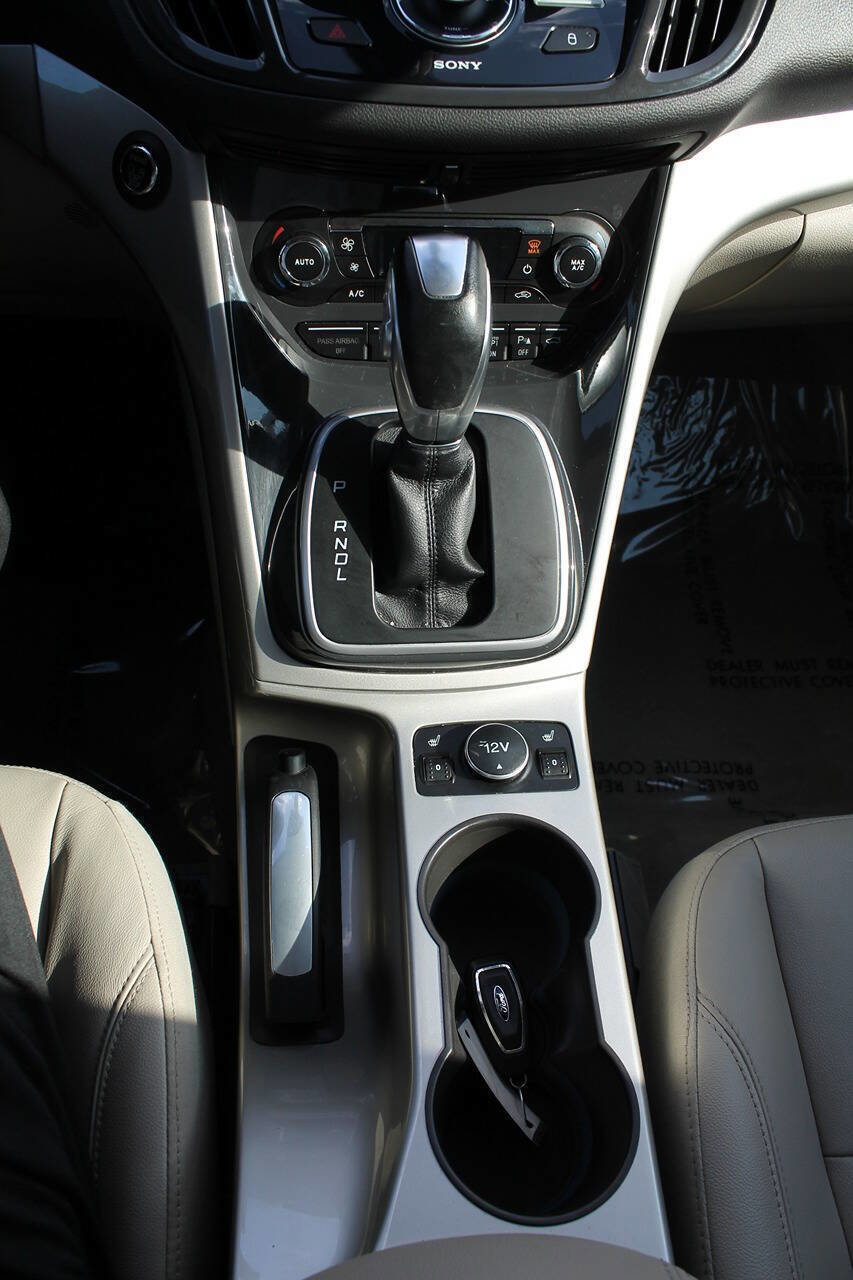 Used 2013 Ford C-MAX SEL FWD image 38