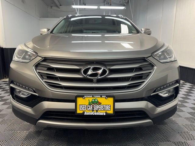 Used 2017 Hyundai Santa Fe Sport image 2
