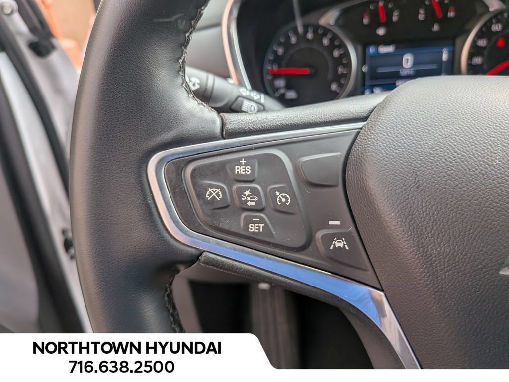 Used 2023 Chevrolet Equinox LT FWD image 23