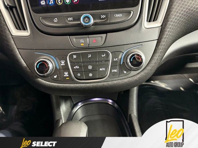 Used 2023 Chevrolet Malibu LT FWD image 16