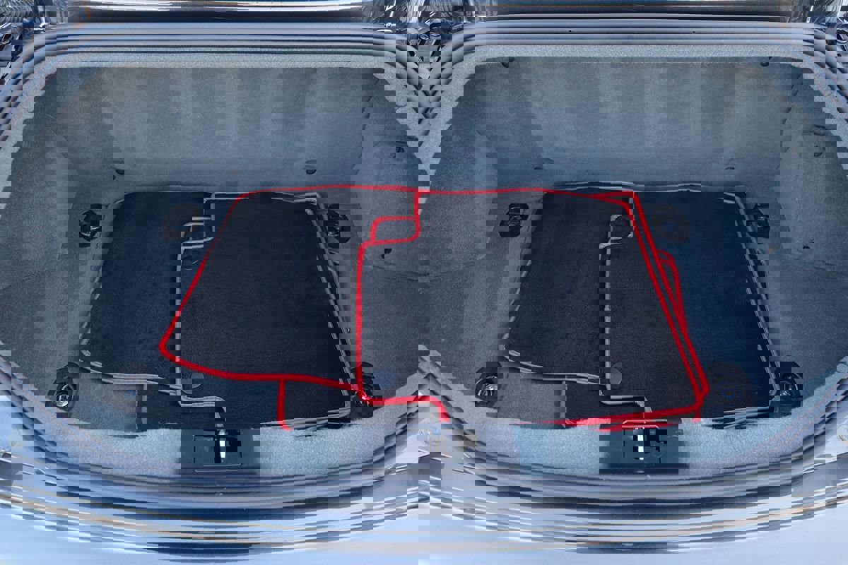 Used 2017 Maserati GranTurismo Sport image 36