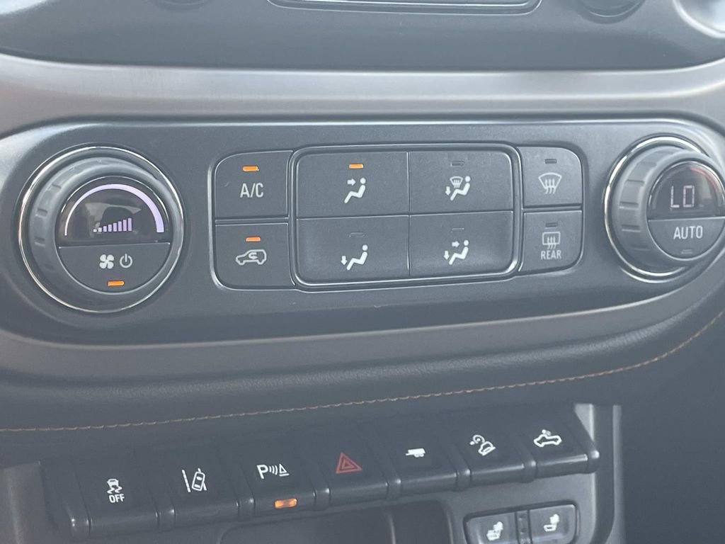 Used 2022 GMC Canyon AT4 AWD/4WD image 20