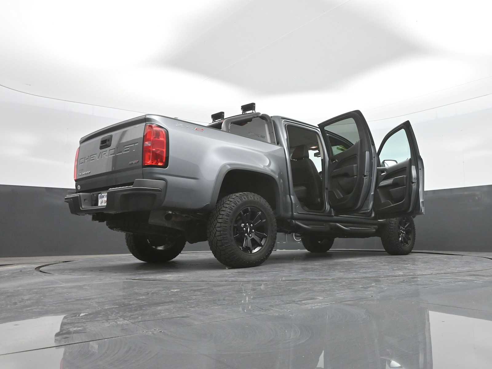 Used 2021 Chevrolet Colorado ZR2 w/ ZR2 Dusk Special Edition AWD/4WD image 46