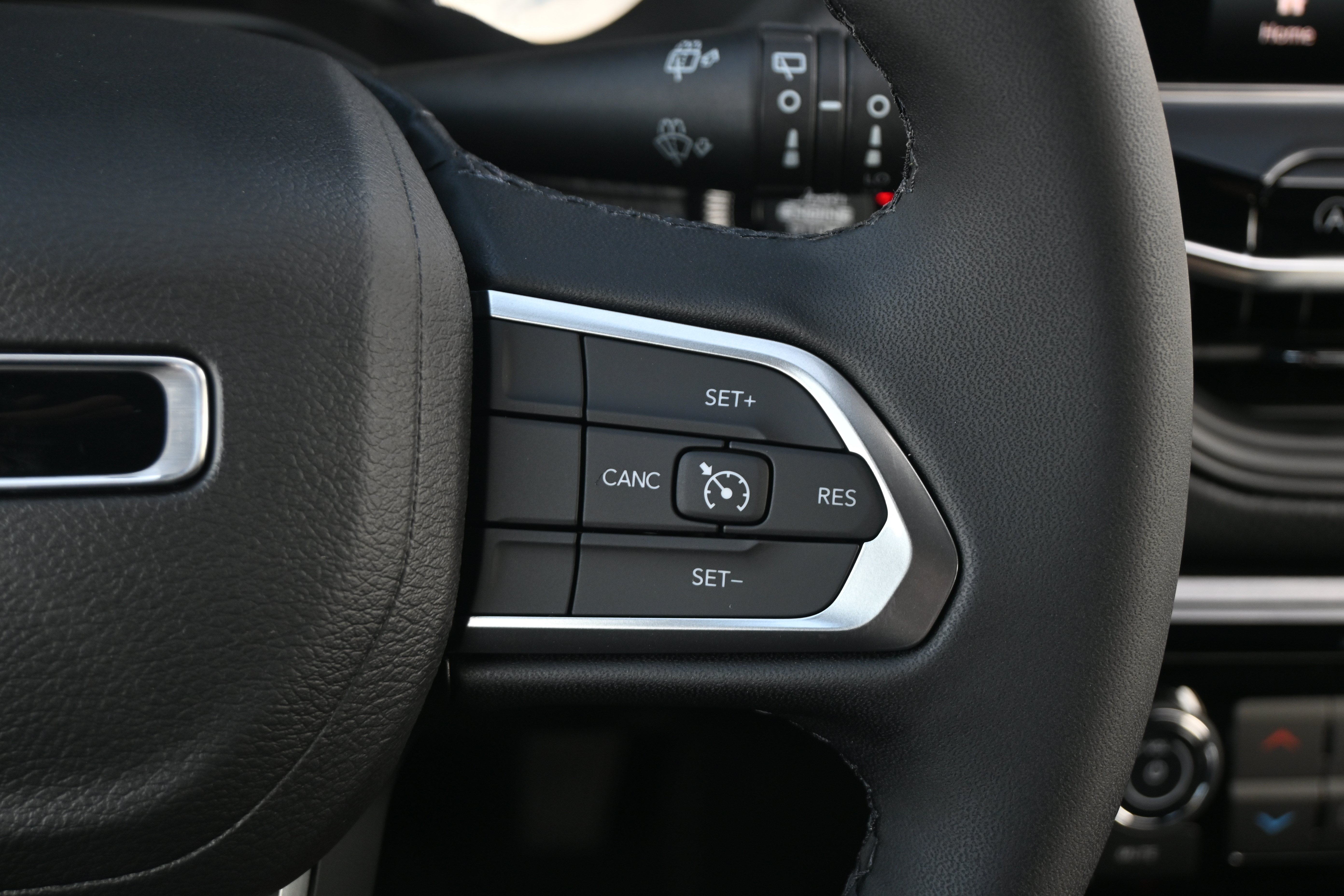 New 2026 Jeep Compass Latitude AWD/4WD image 19
