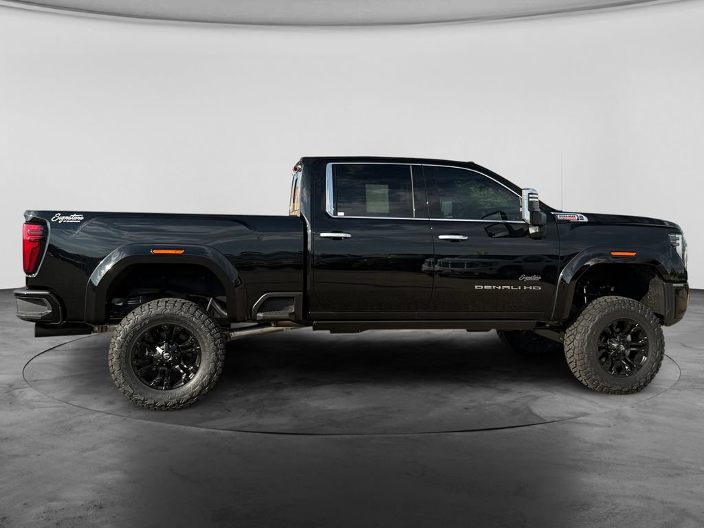 New 2026 GMC Sierra 2500 Denali w/ Technology Package AWD/4WD image 12