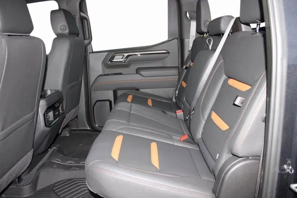 New 2026 GMC Sierra 1500 AT4 image 28