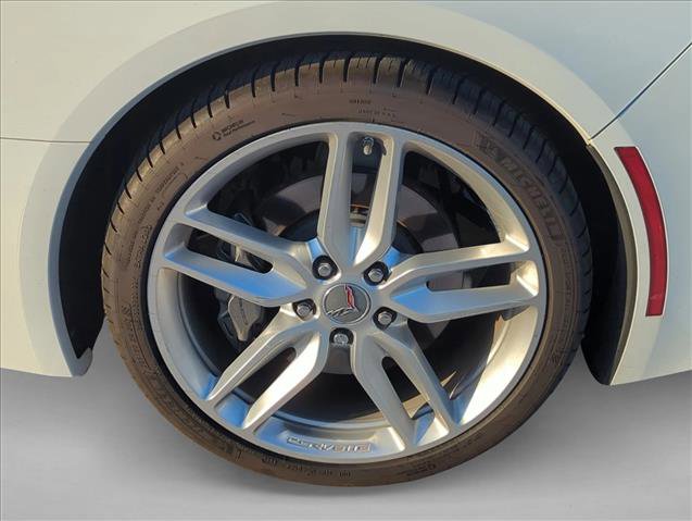 Used 2019 Chevrolet Corvette Stingray Coupe w/ 1LT image 9