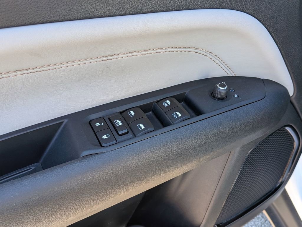 Used 2025 Jeep Compass Limited AWD/4WD image 13