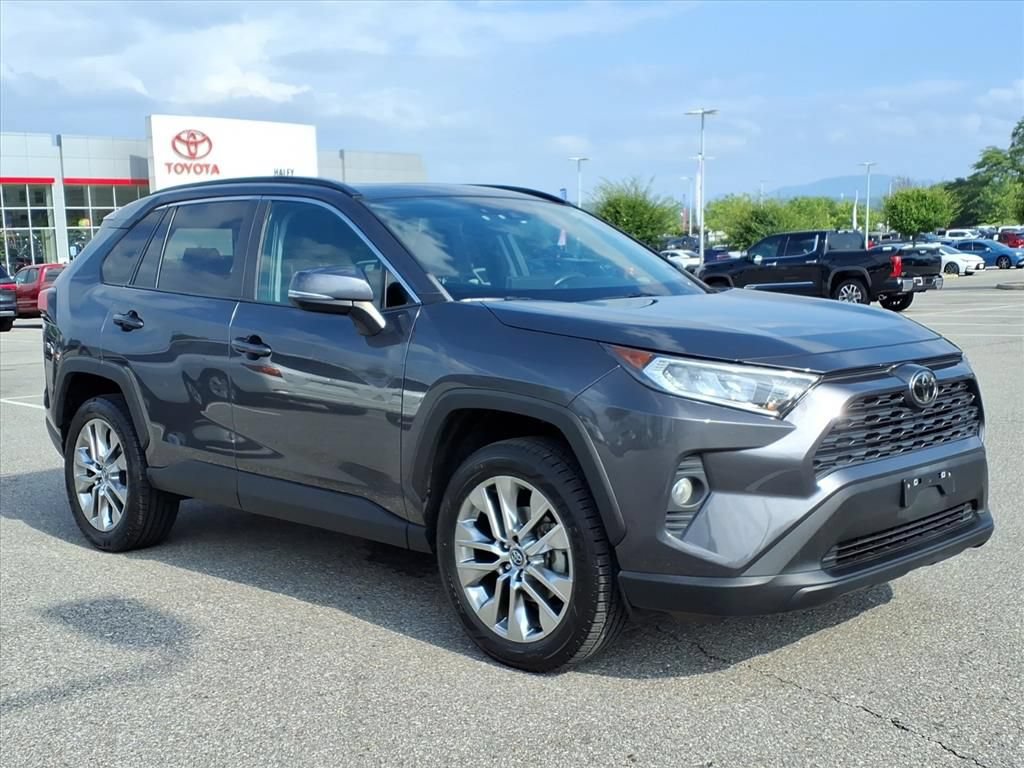 Certified 2020 Toyota RAV4 XLE Premium AWD/4WD image 2