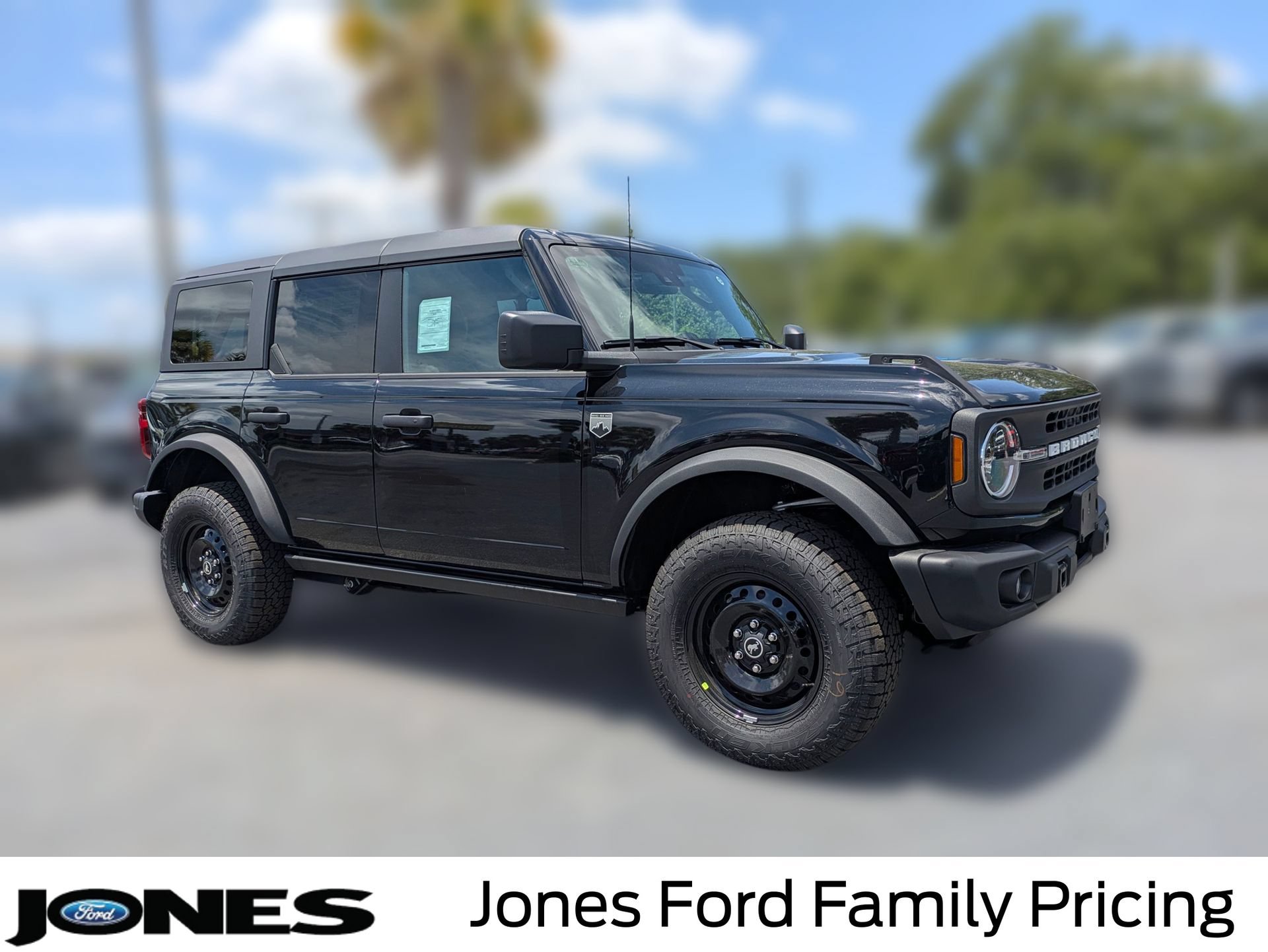New 2026 Ford Bronco Big Bend w/ Black Diamond Package AWD/4WD image 2