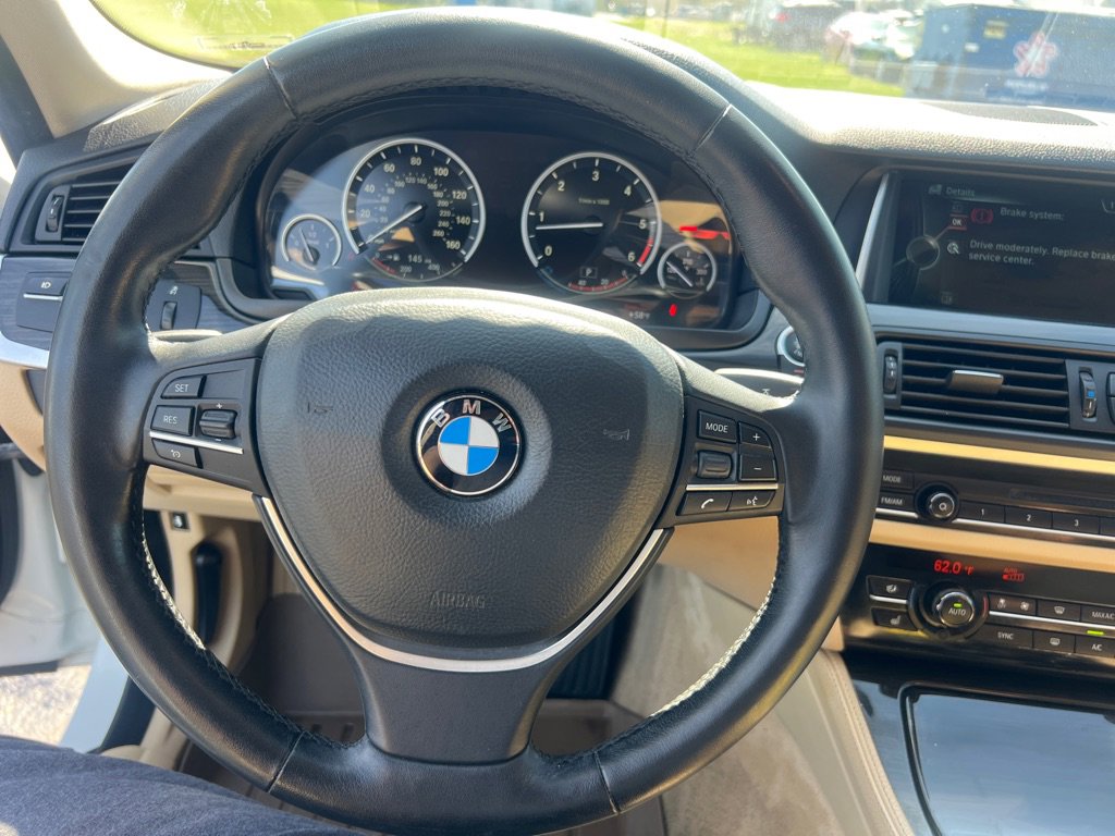 Used 2014 BMW 535d Sedan RWD image 27
