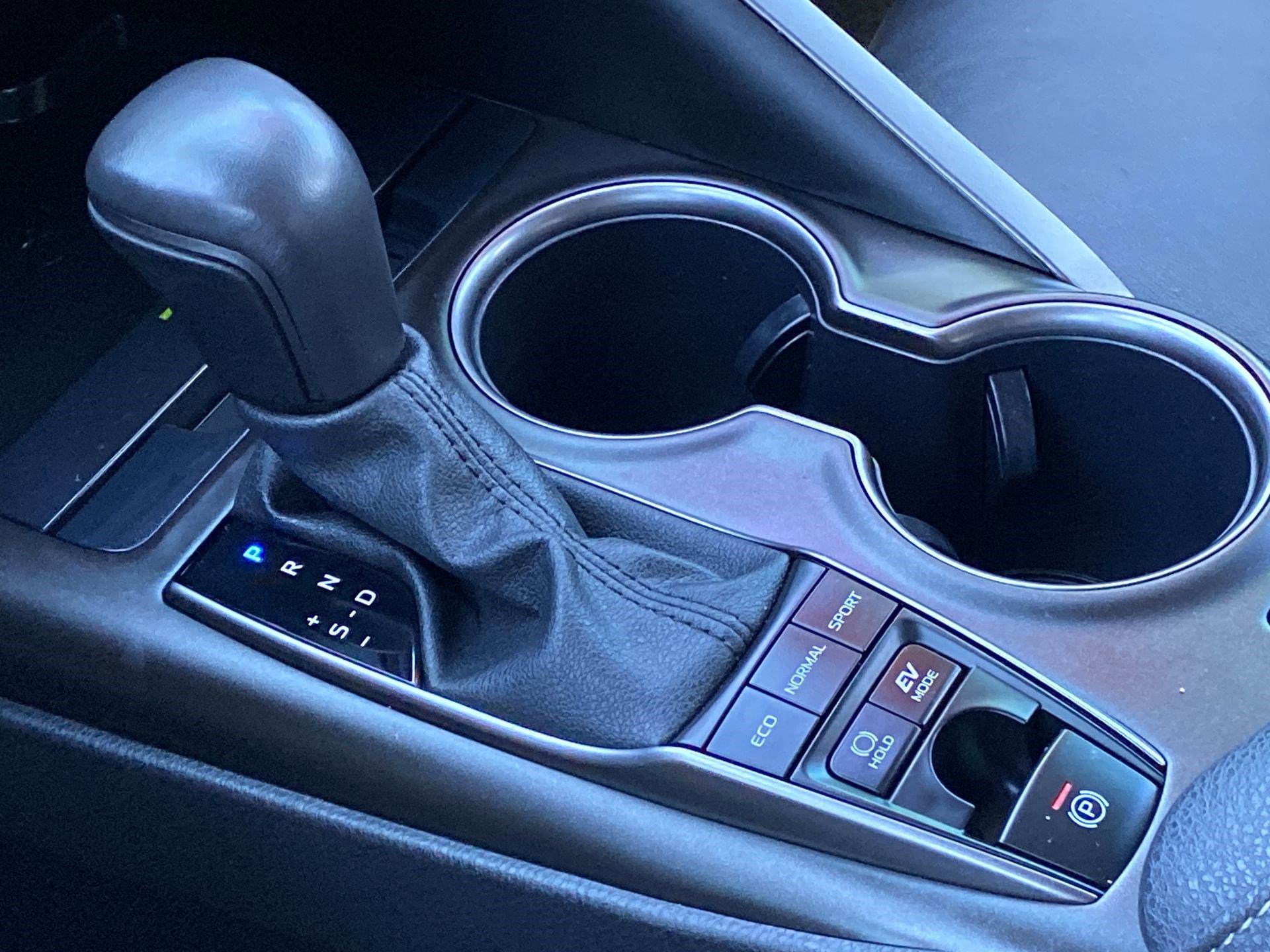 Used 2024 Toyota Camry XSE image 19