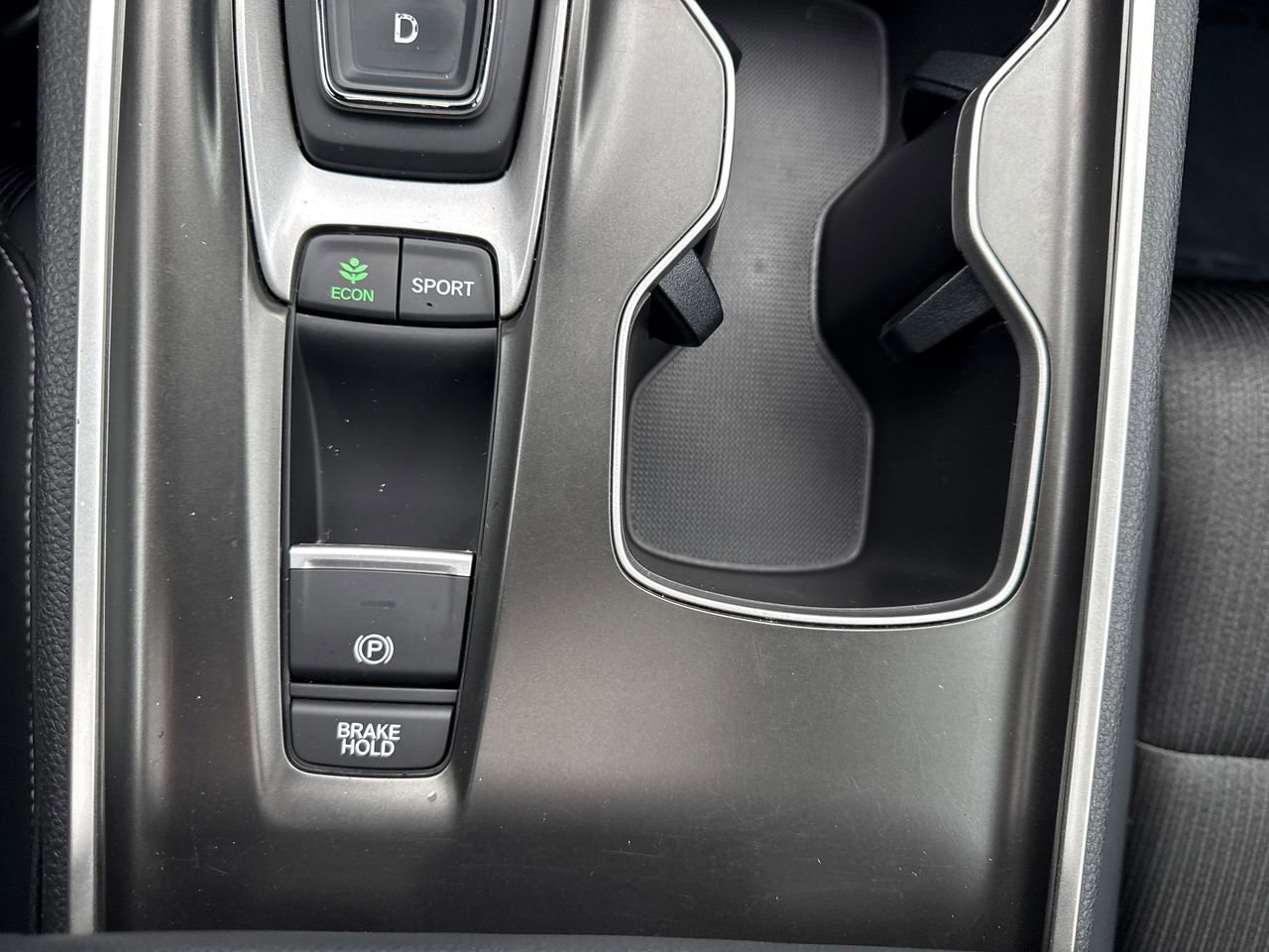 Used 2018 Honda Accord Sport image 24