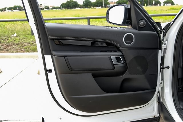 Used 2023 Land Rover Discovery HSE R-Dynamic AWD/4WD image 57